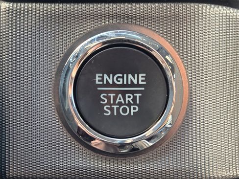 Used 2024 Ford F350 Platinum image 19