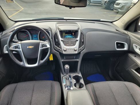 Used 2017 Chevrolet Equinox LT w/ Convenience Package FWD image 12
