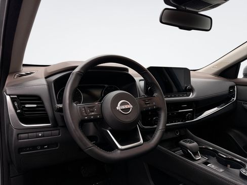 Used 2023 Nissan Rogue SL w/ SL Premium Package AWD/4WD image 10
