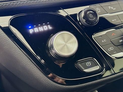 New 2026 Chrysler Pacifica Select w/ S Appearance Package image 16