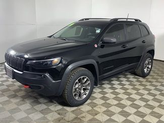 Used 2020 Jeep Cherokee Trailhawk w/ Cold Weather Group video 2