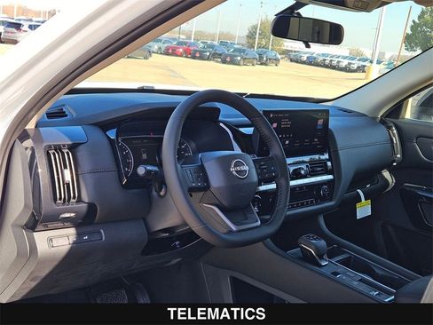 New 2026 Nissan Pathfinder SV image 13