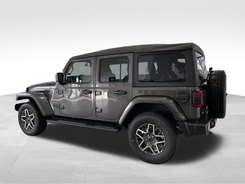 New 2025 Jeep Wrangler Sahara w/ Technology Group image 9