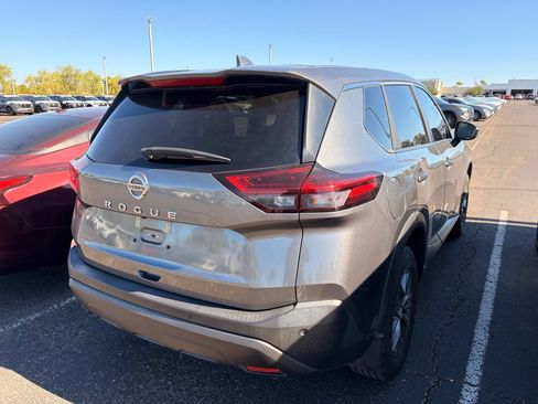 Certified 2021 Nissan Rogue S FWD image 5