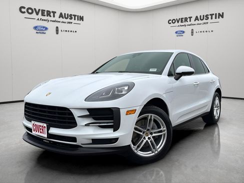 Used 2020 Porsche Macan AWD/4WD image 22