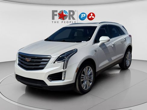 Used 2018 Cadillac XT5 Premium Luxury image 1