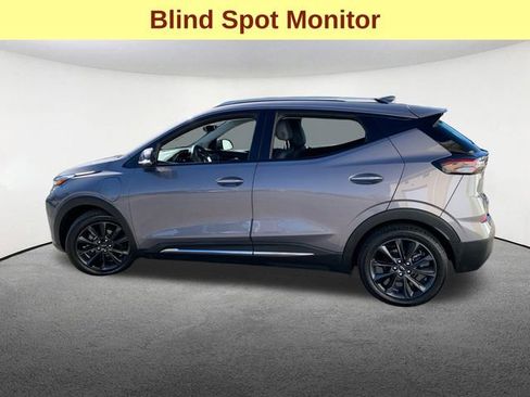 Used 2022 Chevrolet Bolt EUV Premier w/ Launch Edition image 6