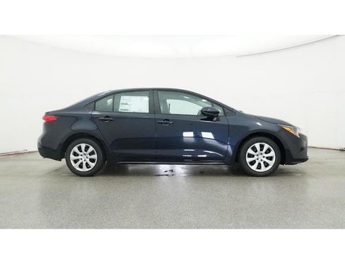 New 2026 Toyota Corolla LE image 27