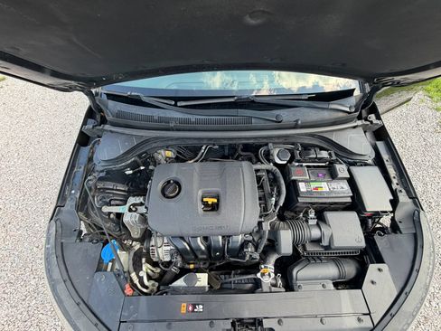 Used 2020 Hyundai Elantra SEL w/ Cargo Package (C1) FWD image 18