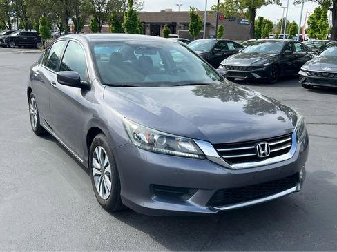 Used 2015 Honda Accord LX image 4