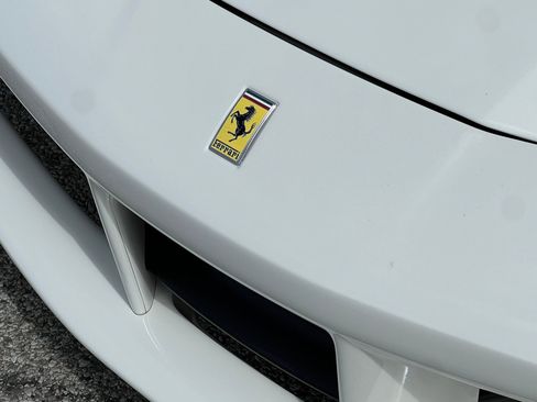 Used 2017 Ferrari 488 GTB image 15
