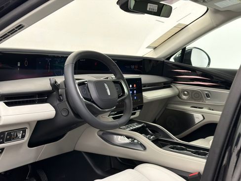 New 2026 Lincoln Nautilus Reserve image 16