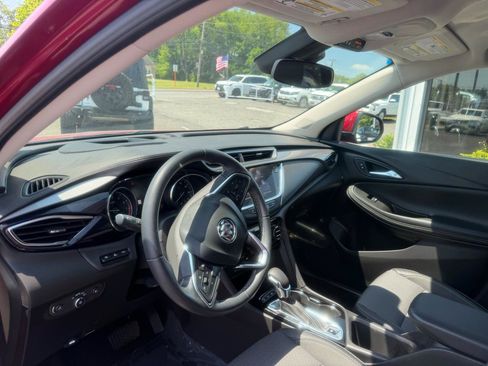 Used 2021 Buick Encore GX Select w/ Advanced Technology Package AWD/4WD image 10