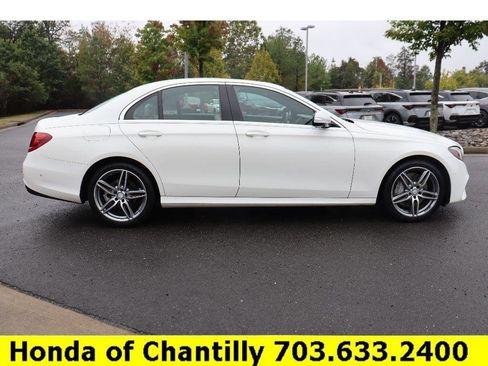Used 2019 Mercedes-Benz E 300 E300 4MATIC image 8