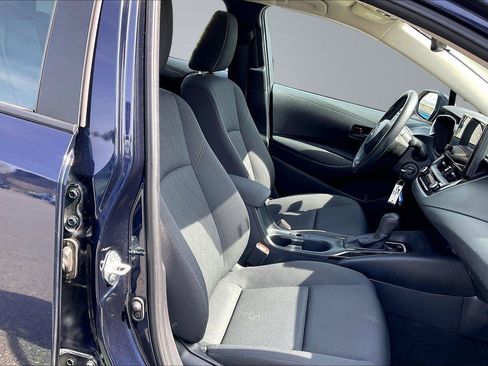 Used 2024 Toyota Corolla LE FWD image 7