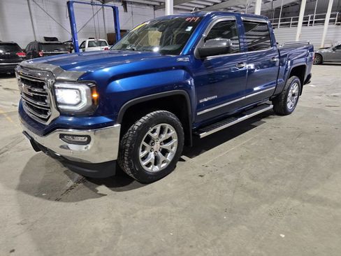 Used 2018 GMC Sierra 1500 SLT w/ SLT Premium Package AWD/4WD image 2