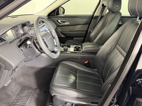 Used 2020 Land Rover Range Rover Velar S image 5
