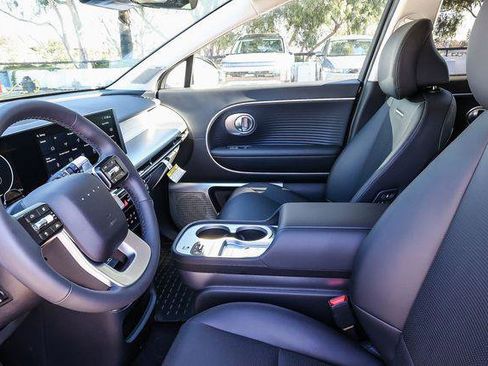 New 2026 Hyundai Ioniq 9 Limited image 20