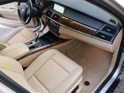 Used 2013 BMW X5 xDrive35i w/ Convenience Pkg image 18