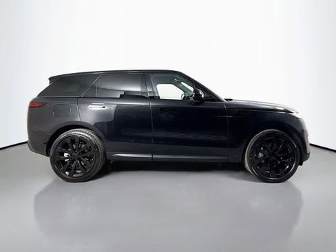 New 2026 Land Rover Range Rover Sport SE AWD/4WD image 4