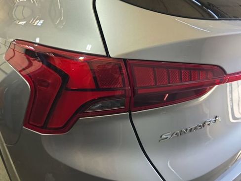 Used 2023 Hyundai Santa Fe SEL Premium AWD/4WD image 36