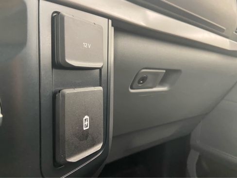 Used 2025 Ford F150 XLT w/ Equipment Group 301A Standard AWD/4WD image 34