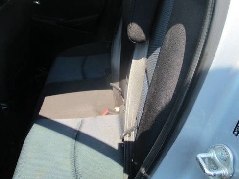 Used 2017 Toyota Yaris iA image 12