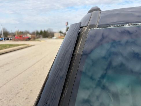 Used 2015 Ford Explorer XLT w/ Equipment Group 201A image 14