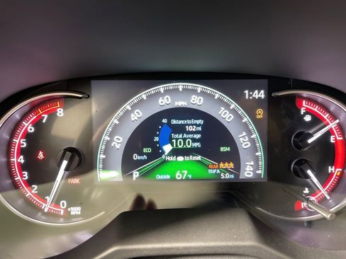 New 2025 Toyota RAV4 LE image 18