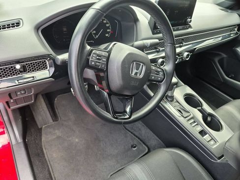 Used 2025 Honda Civic Sport image 15