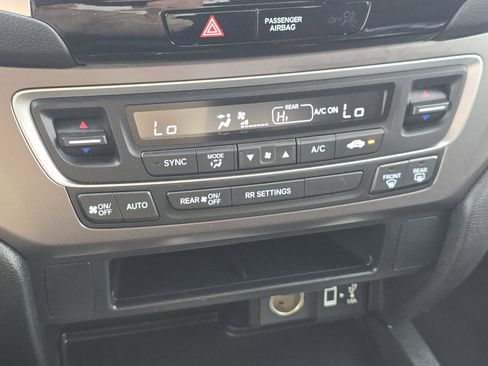 Used 2020 Honda Ridgeline Sport image 22