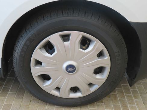 Used 2021 Ford Transit Connect XL image 10