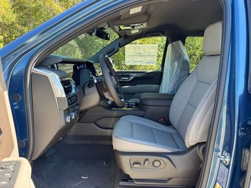 New 2026 GMC Yukon Elevation image 21