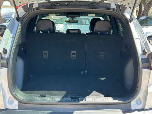 Used 2025 Ford Escape ST-Line FWD image 12