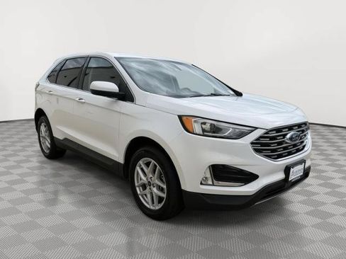Certified 2022 Ford Edge SEL w/ Convenience Package AWD/4WD image 8