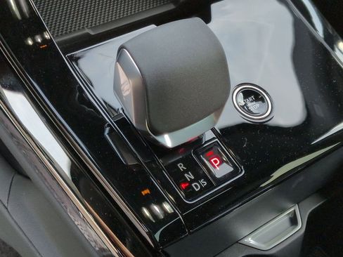 New 2026 Land Rover Range Rover Sport Dynamic SE image 18