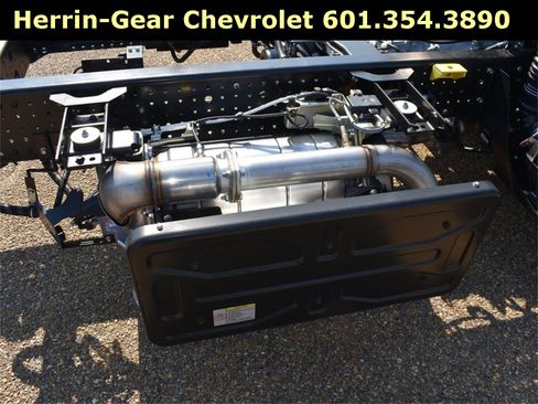 New 2025 Chevrolet Low Cab Forward 5500 XD image 15