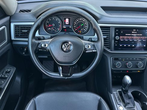 Used 2018 Volkswagen Atlas SE image 14