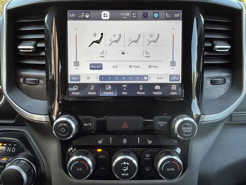 Used 2022 RAM 1500 Big Horn image 31