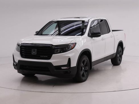 Certified 2023 Honda Ridgeline Black Edition image 1