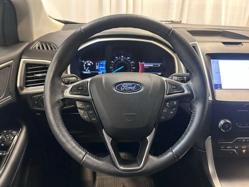 Used 2020 Ford Edge SEL w/ Convenience Package AWD/4WD image 8