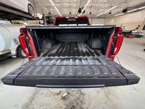 Used 2024 GMC Sierra 1500 SLT w/ SLT Premium Plus Package image 27