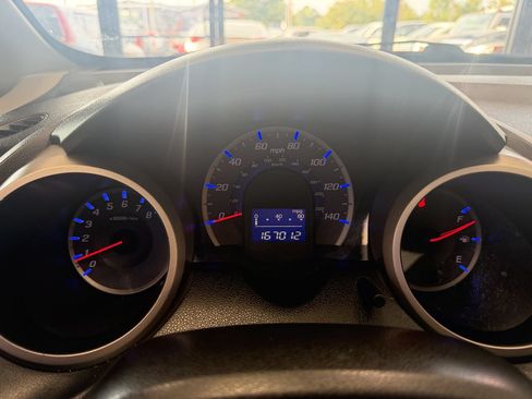 Used 2011 Honda Fit Sport image 16