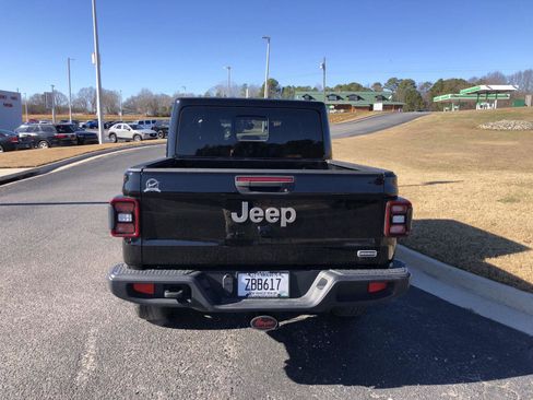 Certified 2022 Jeep Gladiator Overland w/ Popular Equipment Package image 4