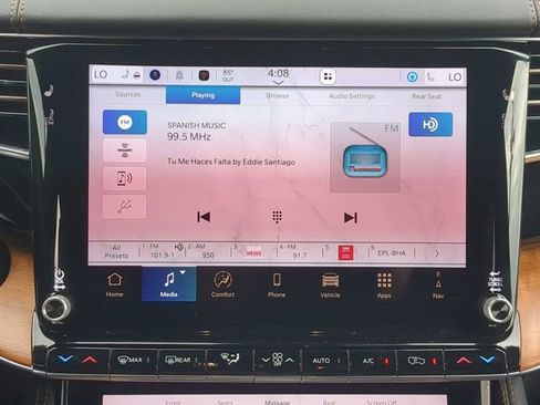 Used 2025 Jeep Grand Wagoneer Series III w/ Rear Seat Video Group 1 AWD/4WD image 21