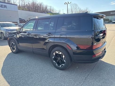 Used 2025 Hyundai Santa Fe SE image 3