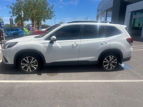Used 2022 Subaru Forester Limited w/ Popular Package #2 AWD/4WD image 5