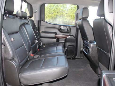 Used 2020 GMC Sierra 1500 SLT AWD/4WD image 18