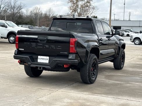 Used 2025 Toyota Tacoma TRD Pro image 3