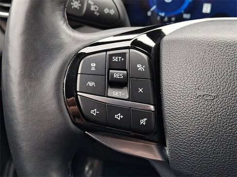 Certified 2023 Ford Explorer Platinum w/ Equipment Group 601A image 21